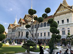 Königspalast